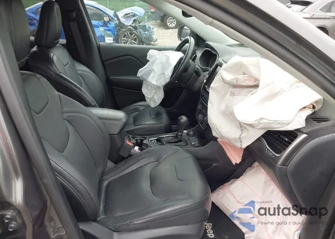 2019 Jeep Cherokee Limited 4X4 из США, поврежденный, VIN 1C4PJMDN2KD150762